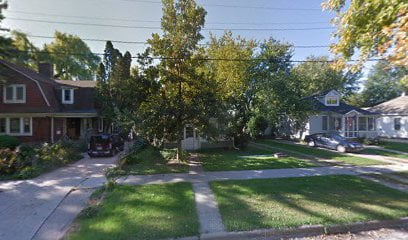 Single Location 8 thumbnailpanoidsMzBFNpnUZLQT-2HEliZhQcb_clientsearch.gws-prod.gpsw408h240yaw201.48431pitch0thumbfov100.jpeg