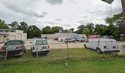 thumbnailpanoiduYa4s_XQHizm8vRh5s__gwcb_clientsearch.gws-prod.gpsw408h240yaw201.2749pitch0thumbfov100.jpeg